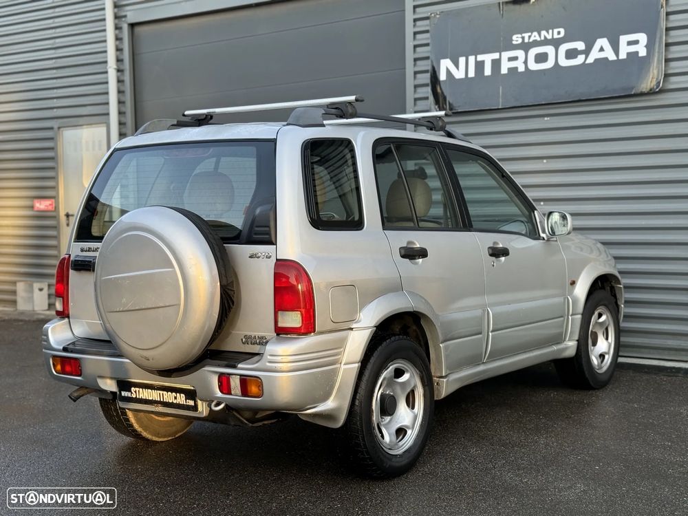 Suzuki Grand Vitara Metal Top 2.0 TDi - 6