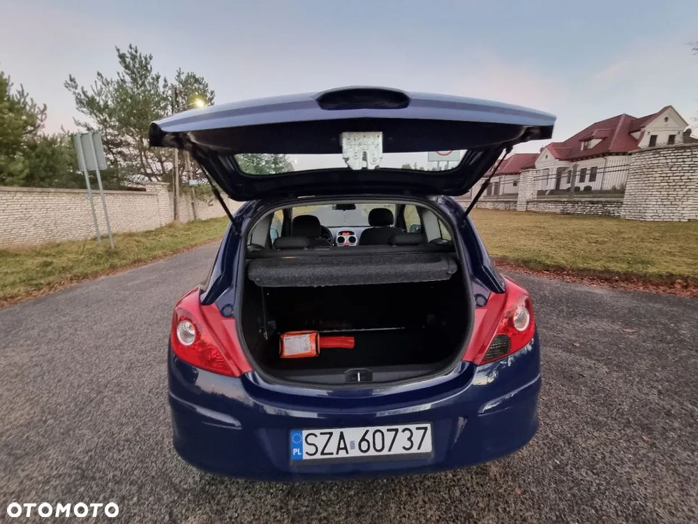 Opel Corsa 1.2 16V Enjoy - 17