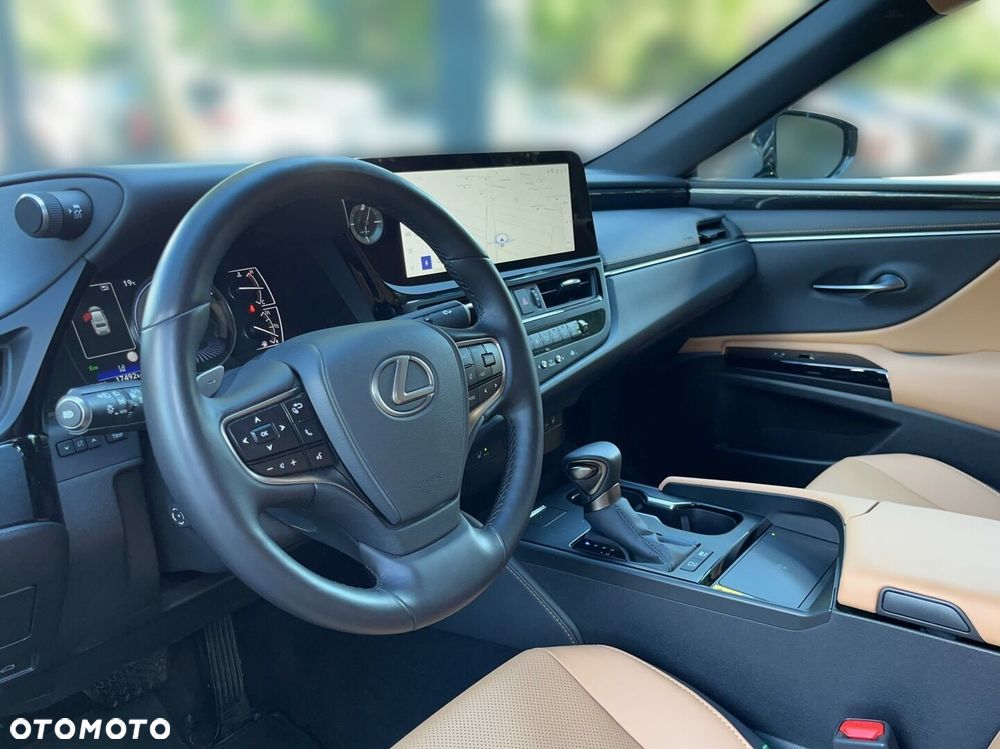 Lexus ES 300h Business Edition - 5