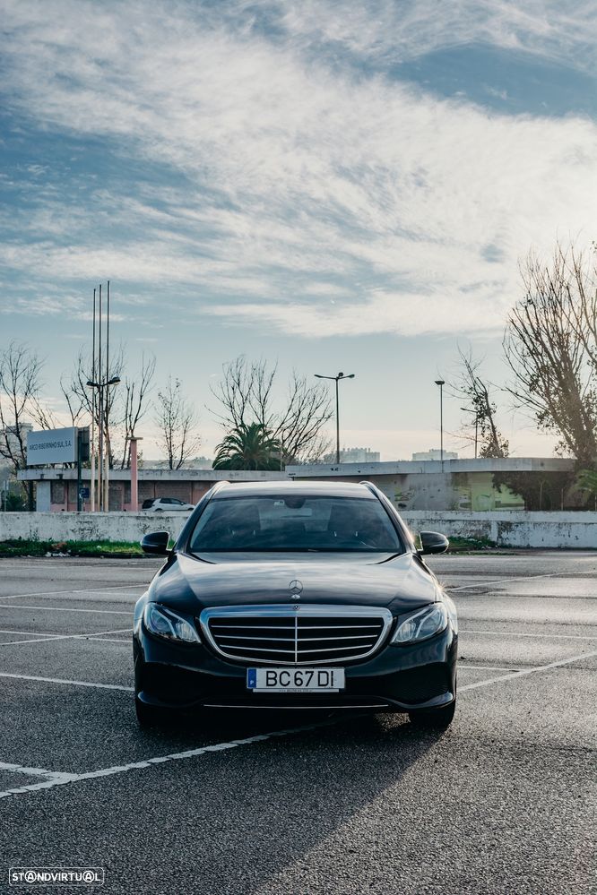 Mercedes-Benz E 200 - 2