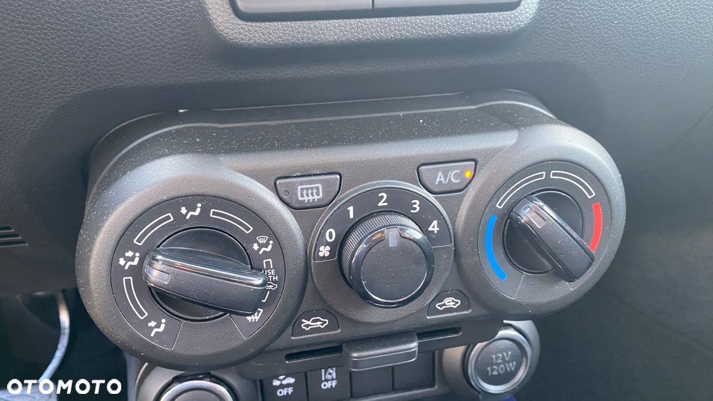 Suzuki Ignis 1.2 Dualjet Hybrid CVT Comfort - 24