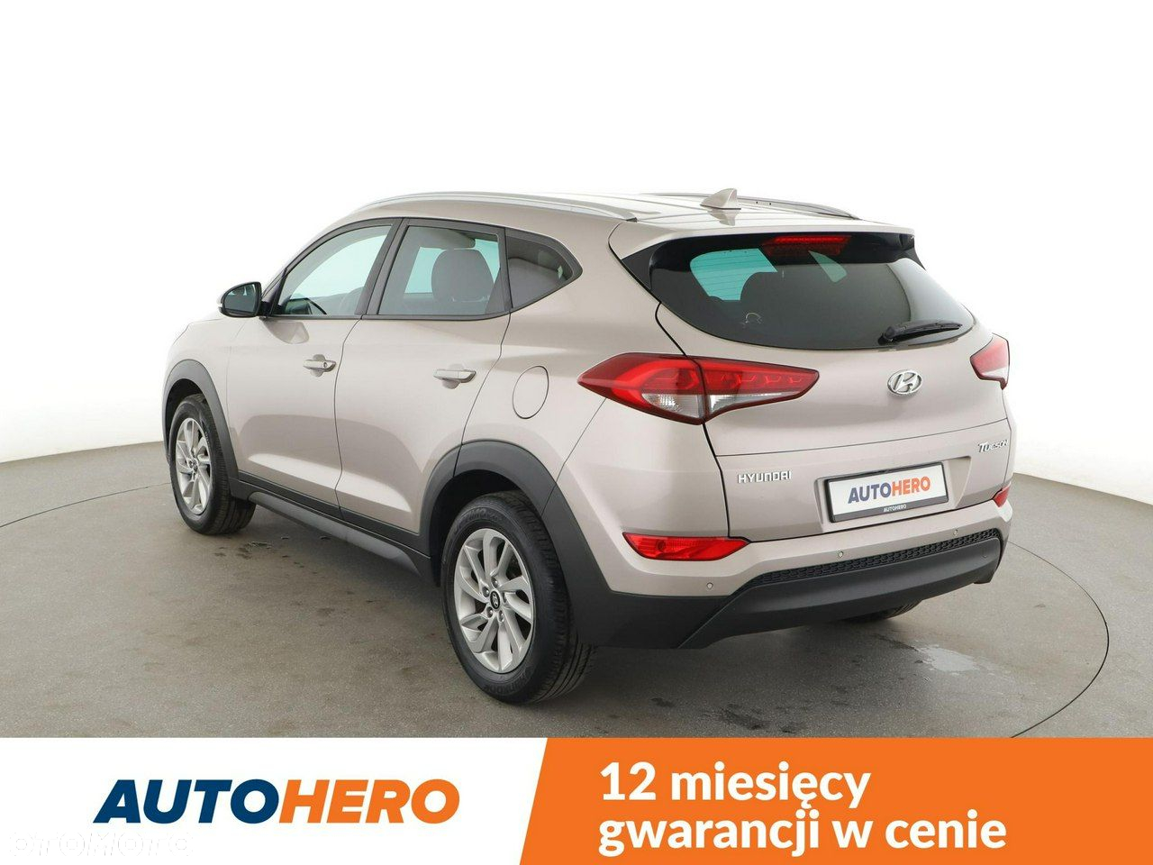 Hyundai Tucson 1.7 CRDI BlueDrive Style 2WD - 4