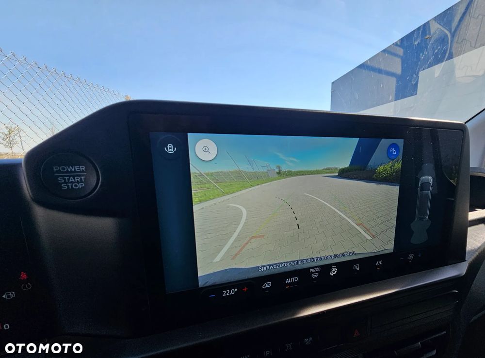 Ford TRANSIT CUSTOM - 12