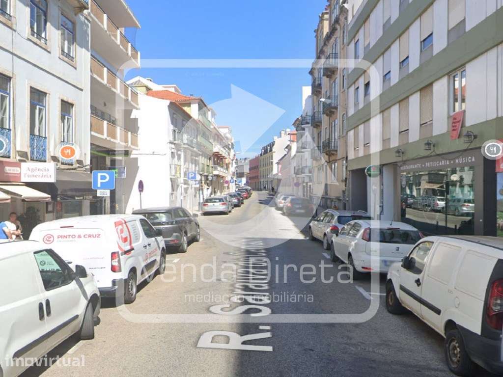 Garagem/armazém com 288 m², na freguesia da Estrela em Lisboa. - Grande imagem: 4/10