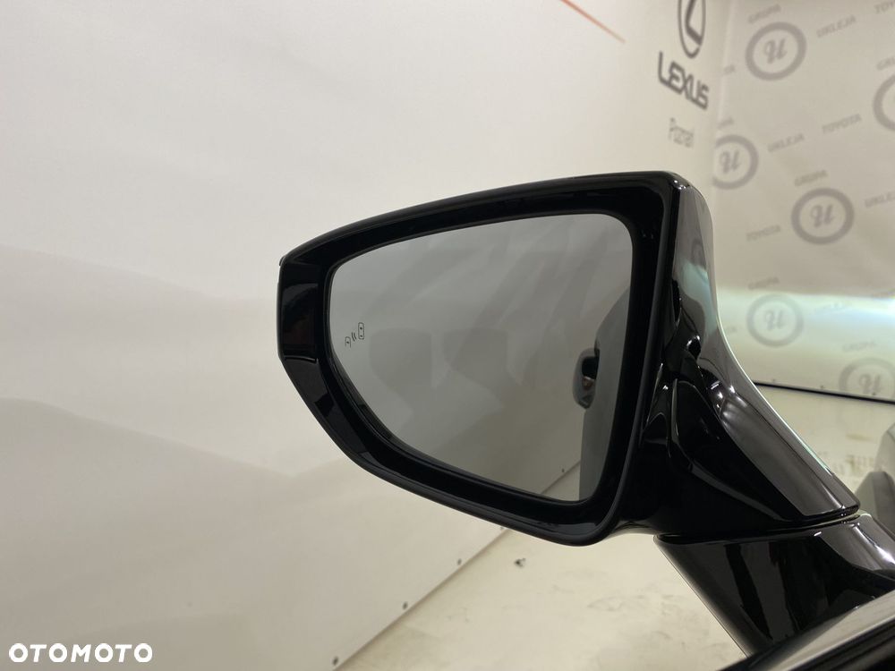 Lexus UX 250h GPF F Sport Design 2WD - 16