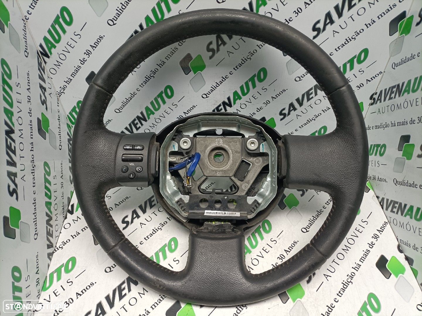 Volante Nissan Micra Iii (K12) - 1