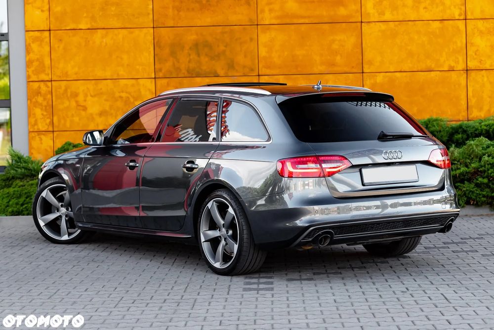 Audi A4 Avant - 16