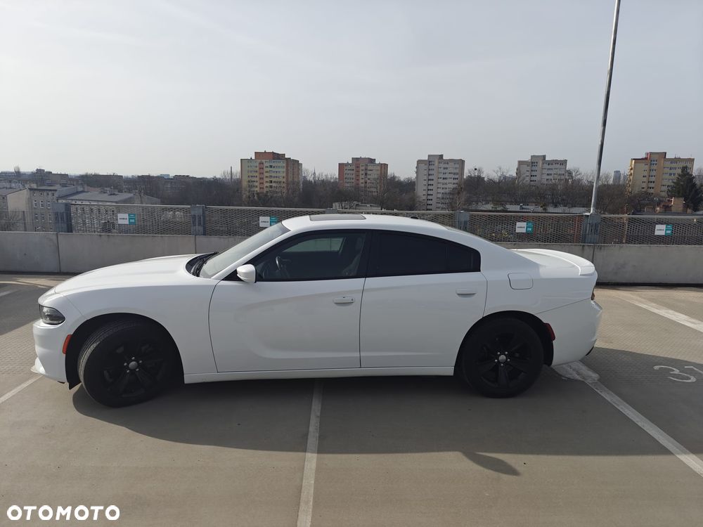 Dodge Charger - 2