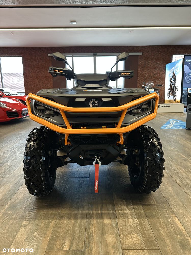 Can-Am Outlander - 8