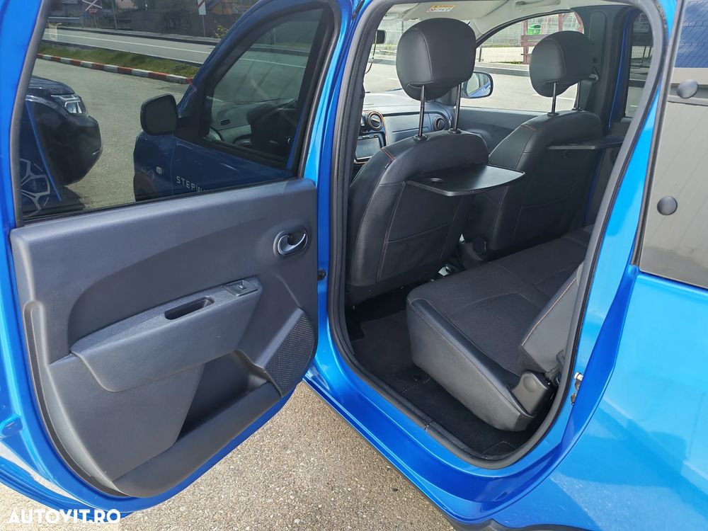 Dacia Lodgy dCi 110 Stepway Celebration - 14