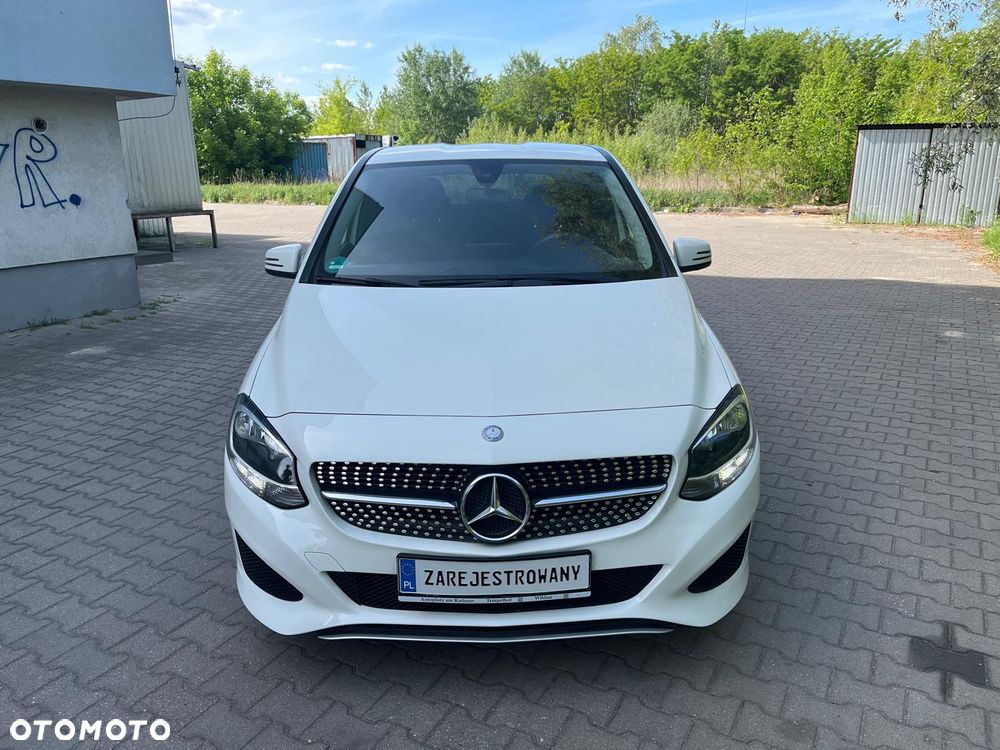Mercedes-Benz Klasa B 180 BlueEFFICIENCY Edition - 9