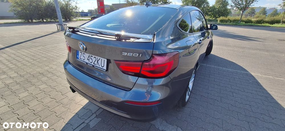 BMW 3GT 320i GPF Sport Line - 5