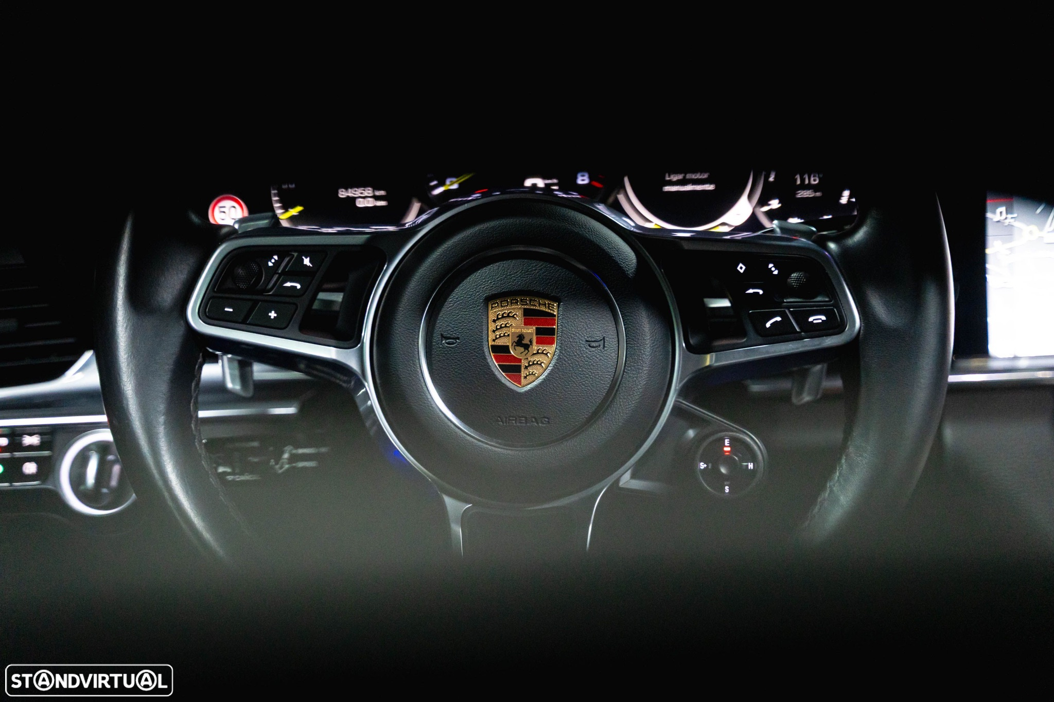 Porsche Panamera Sport Turismo 4 E-Hybrid 10 Years Edition - 18