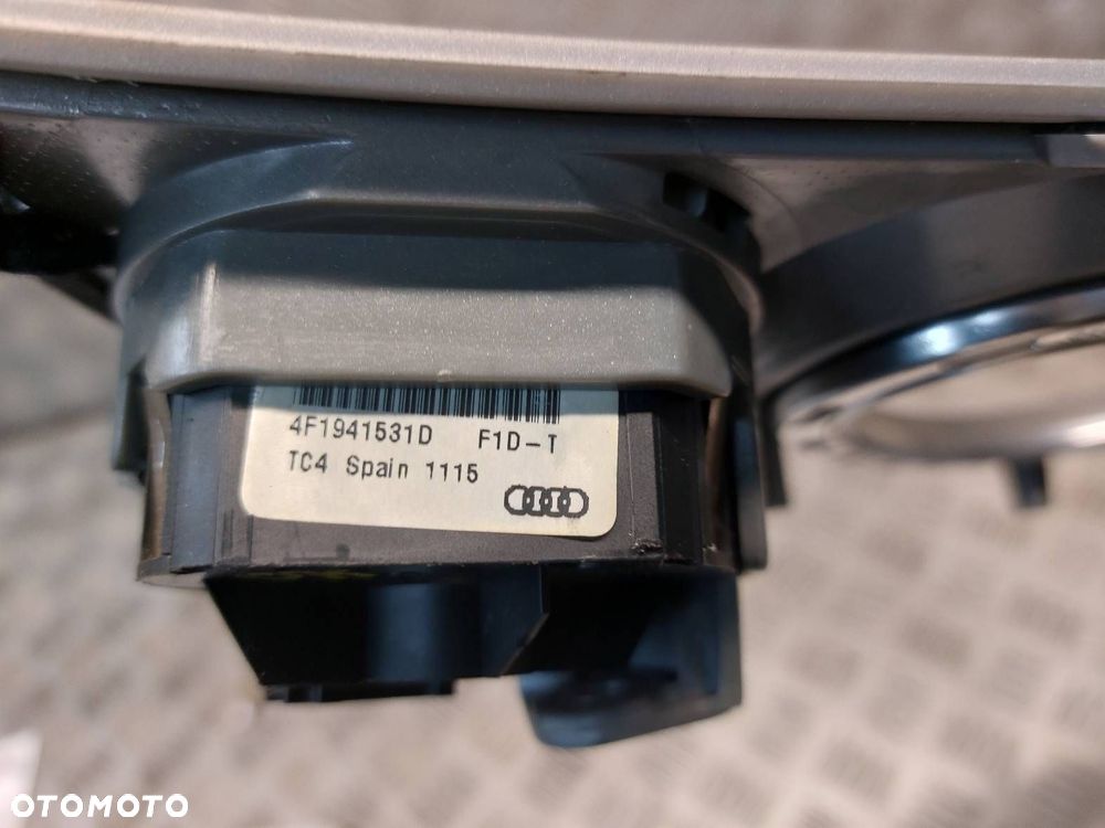 RAMKA LICZNIKA  AUDI A6 C6 4F1941531D 4F1857115D 4F1927227A 4F0927123A - 9