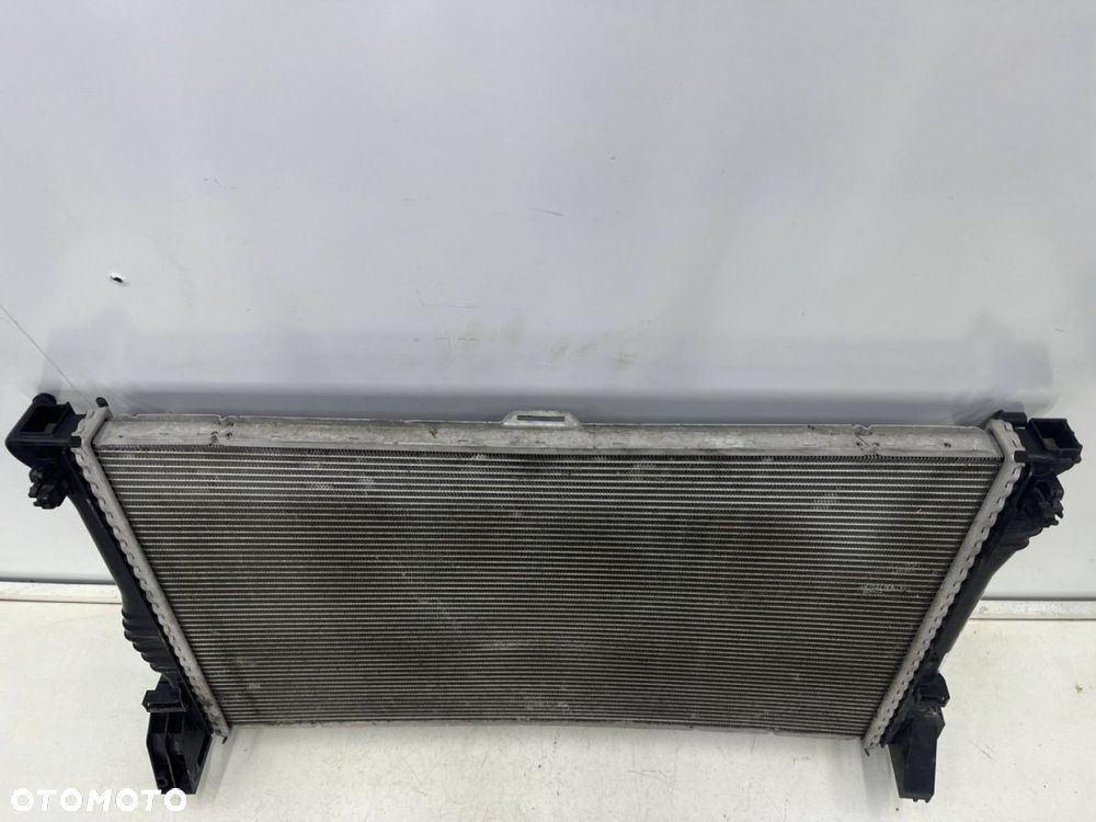 Chłodnica wody Mercedes Sprinter III w907 w910 2018r.- 220CDi 2.0 CDi ORYGINALNA a9105000200 - 3