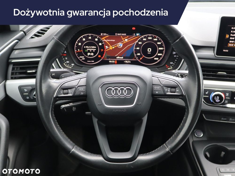 Audi A4 Limousine - 17
