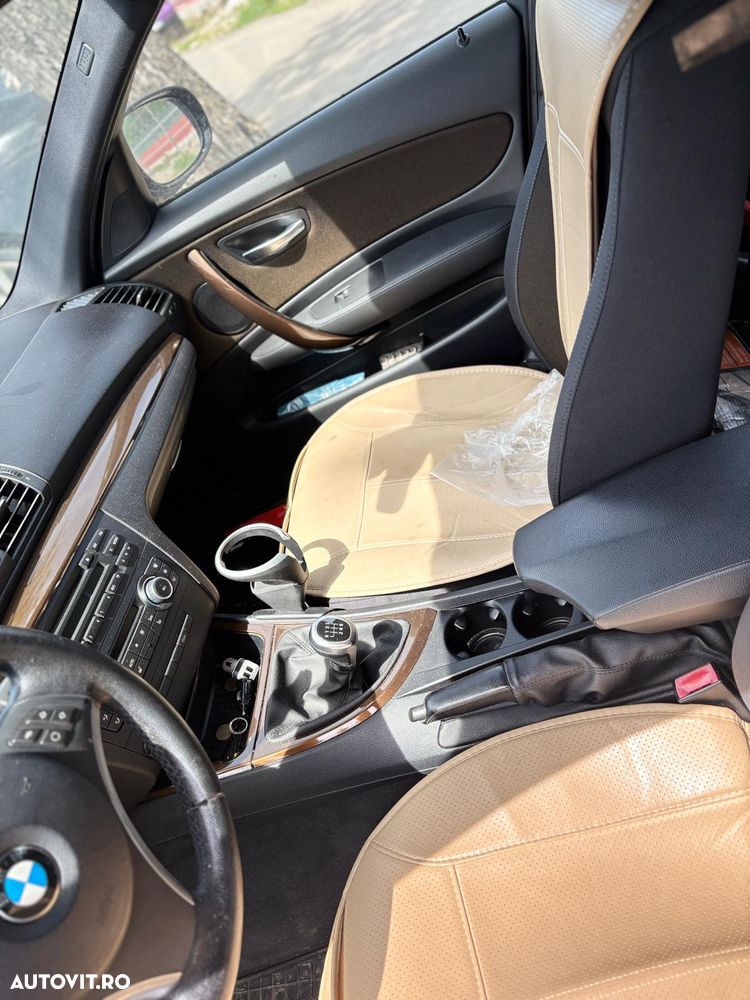 BMW Seria 1 116i - 8