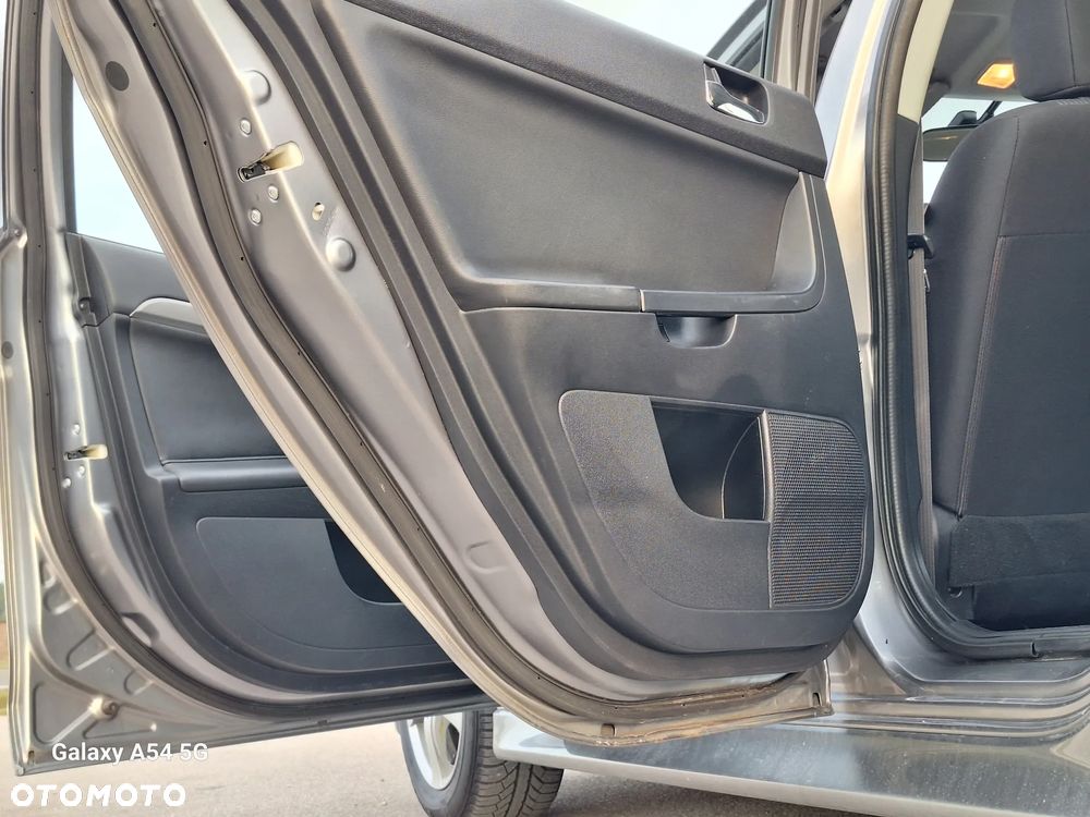 Mitsubishi Lancer 1.6 - 7