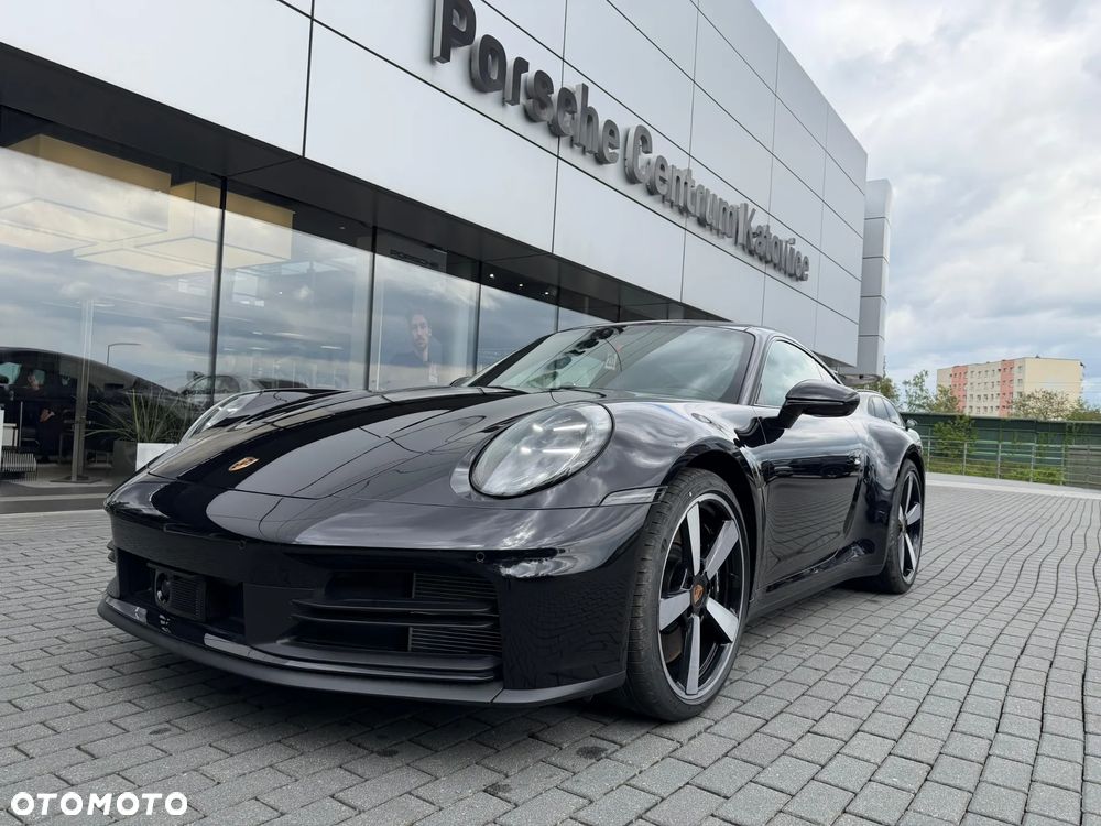 Porsche 911 Carrera S - 2