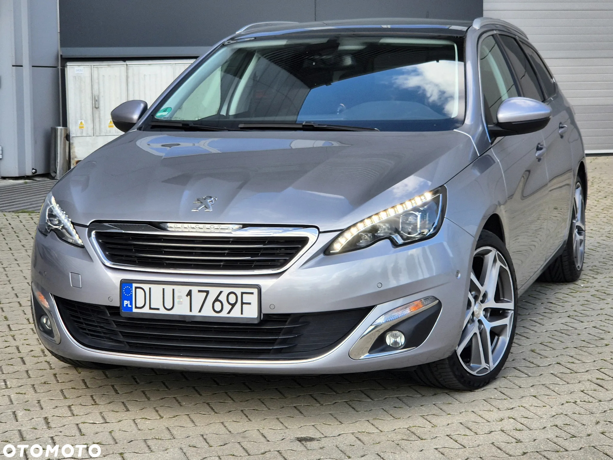 Peugeot 308 SW BlueHDi 150 Automatik Stop & Start Allure - 3