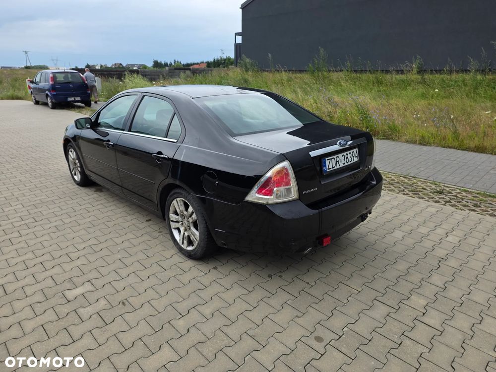 Ford Fusion 3.0 V6 SEL - 4