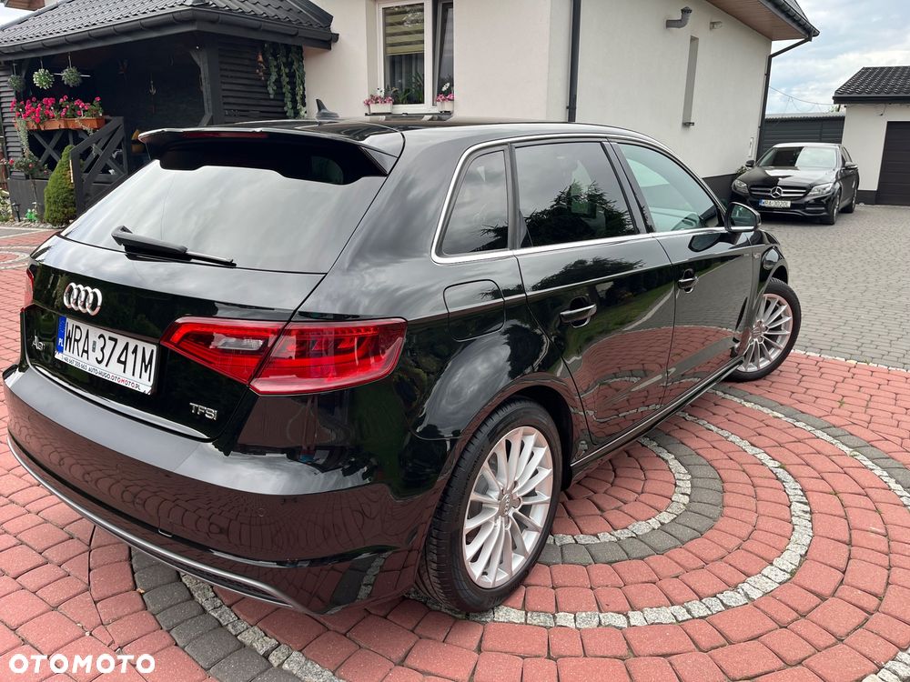 Audi A3 Sportback 1.4 TFSI S line Sportpaket - 6