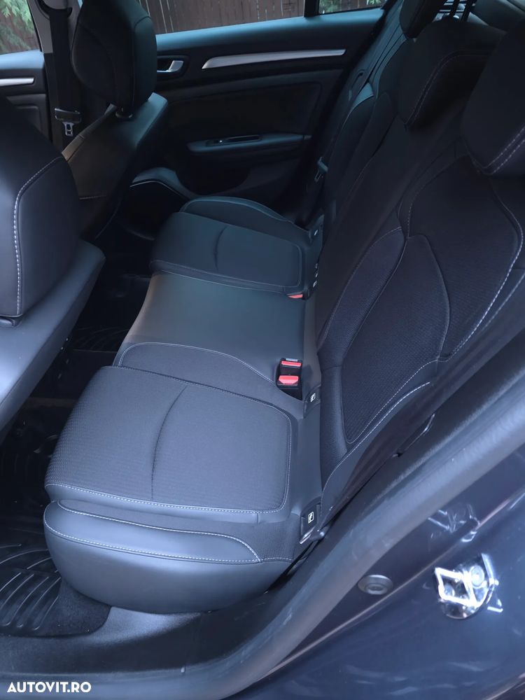 Renault Megane Blue dCi 116 EDC Intens - 8