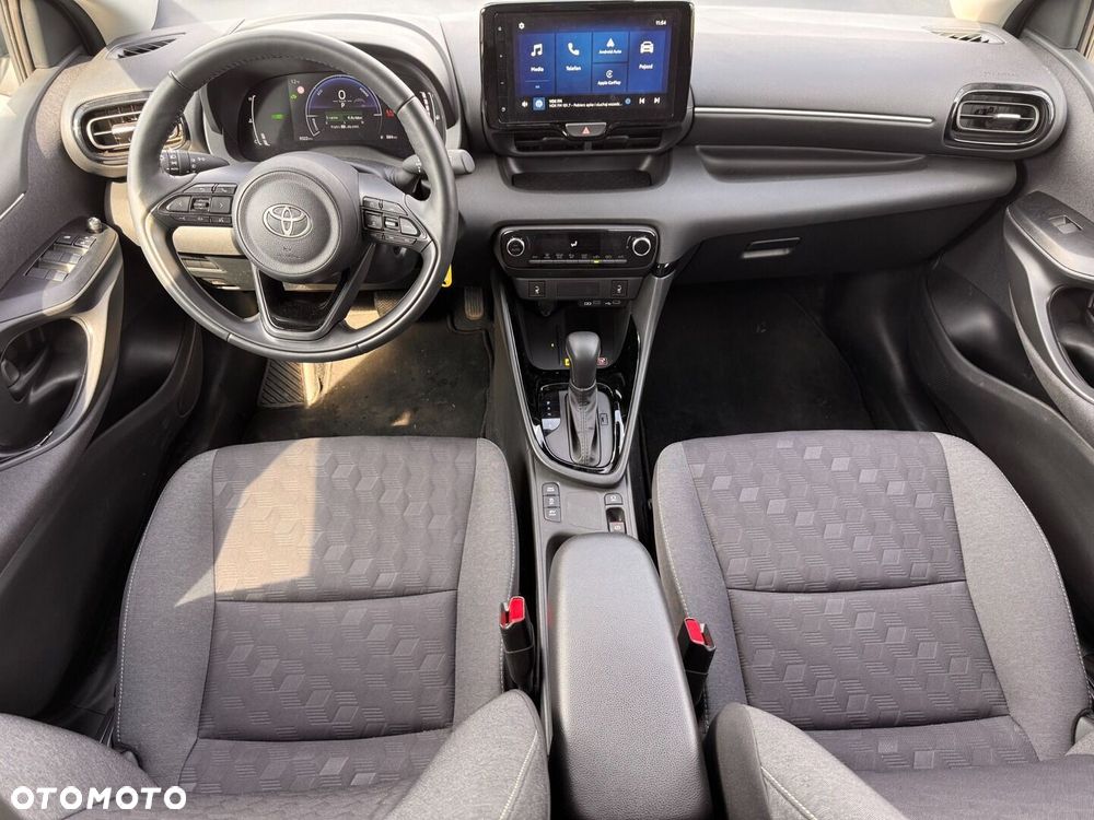 Toyota Yaris Hybrid 1.5 Style - 13