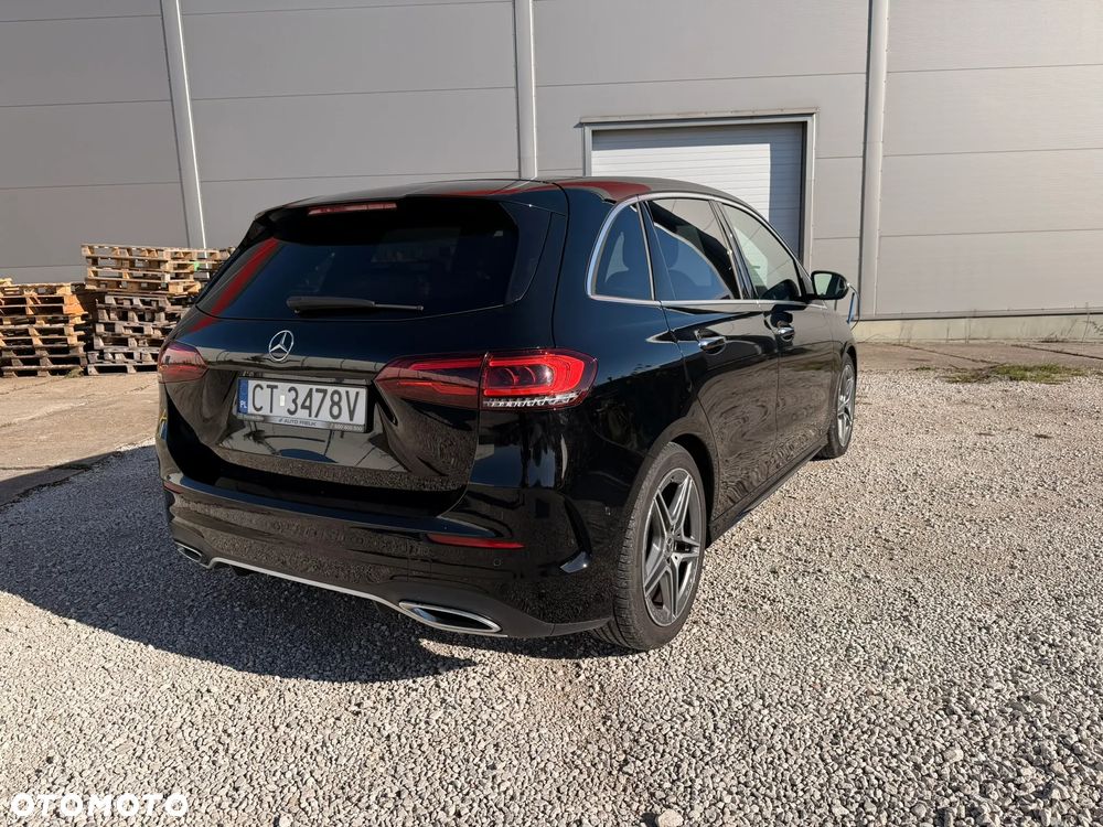 Mercedes-Benz Klasa B 180 d AMG Line 7G-DCT - 4