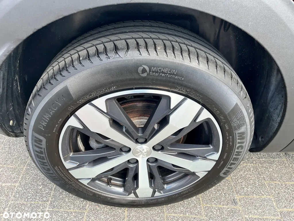 Peugeot 3008 - 5