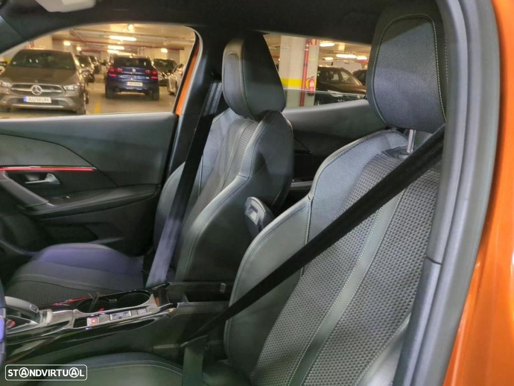 Peugeot 2008 1.5 BlueHDi GT EAT8 - 7