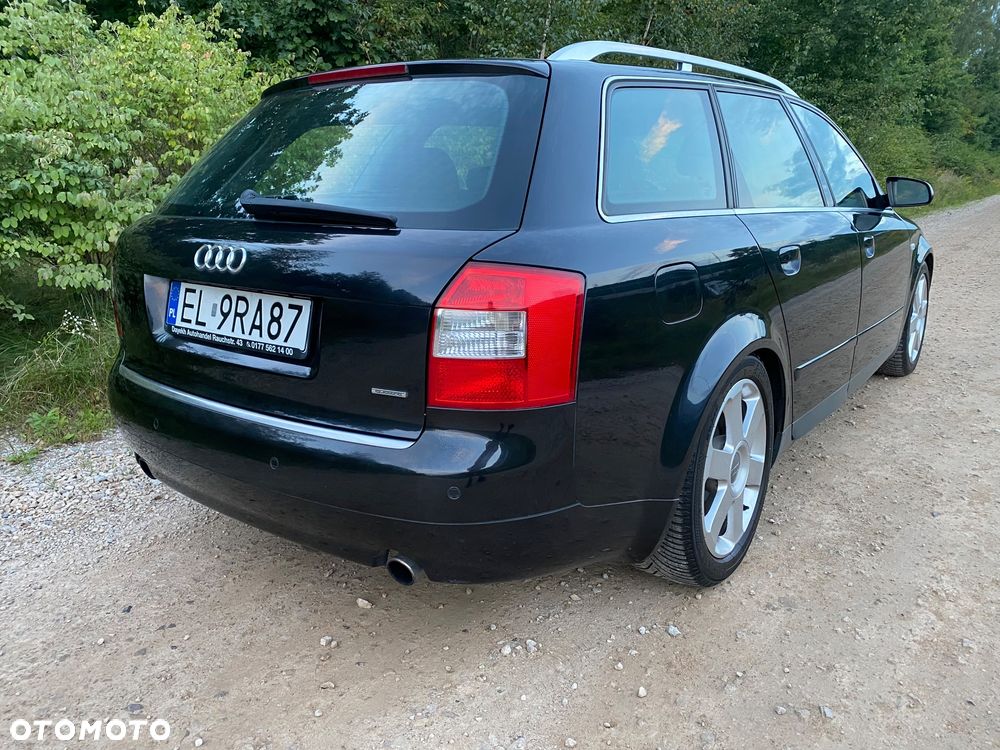 Audi A4 Avant 2.5 TDI quattro - 2