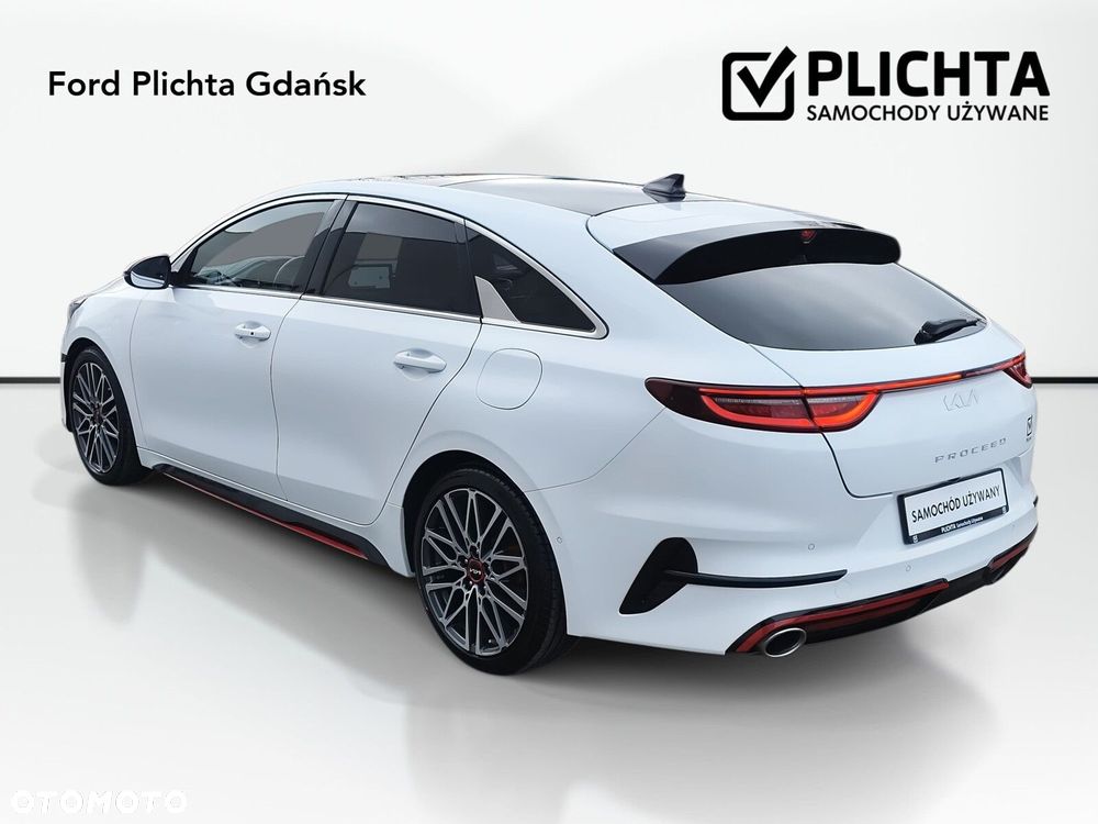 Kia ProCeed - 7