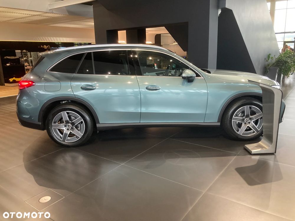 Mercedes-Benz GLC 200 mHEV 4-Matic AMG Line - 4