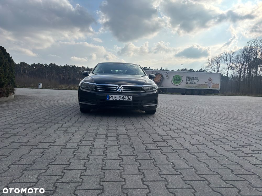 Volkswagen Passat - 3