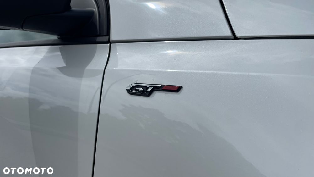 Peugeot 308 - 8