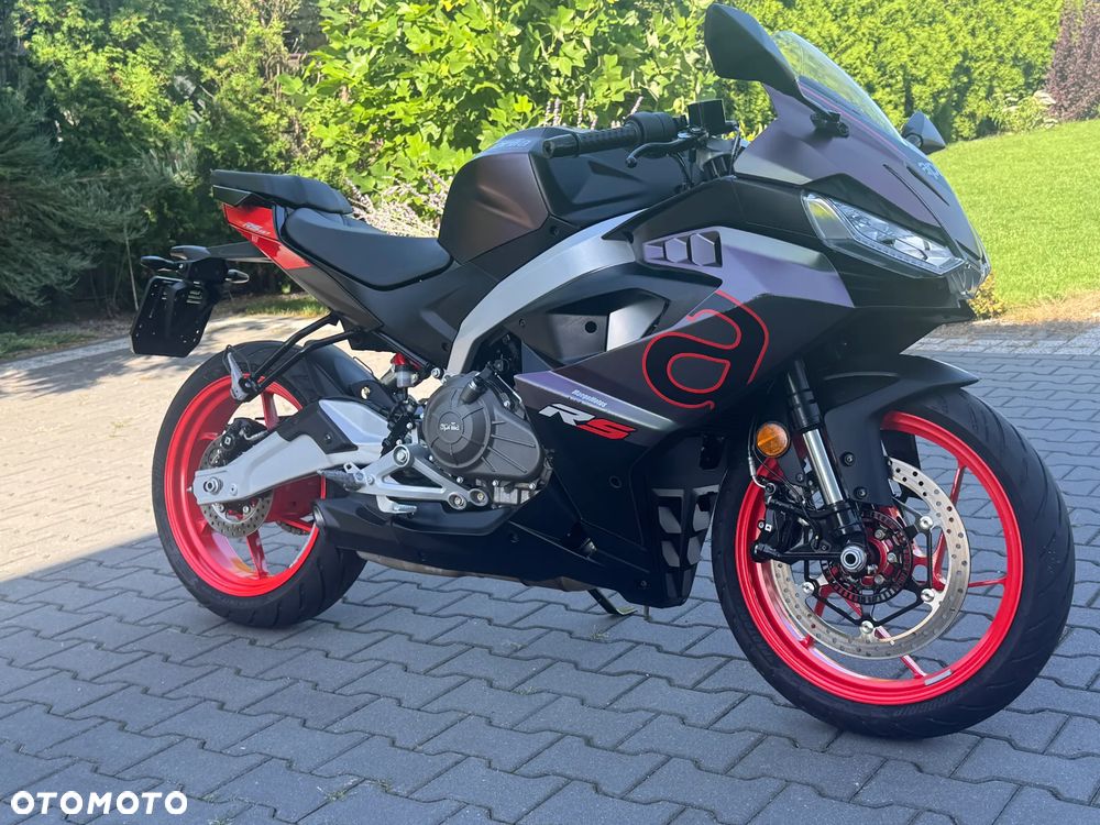 Aprilia RS - 7