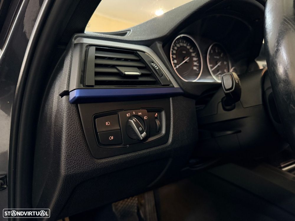 BMW 320 d Auto Pack M - 22