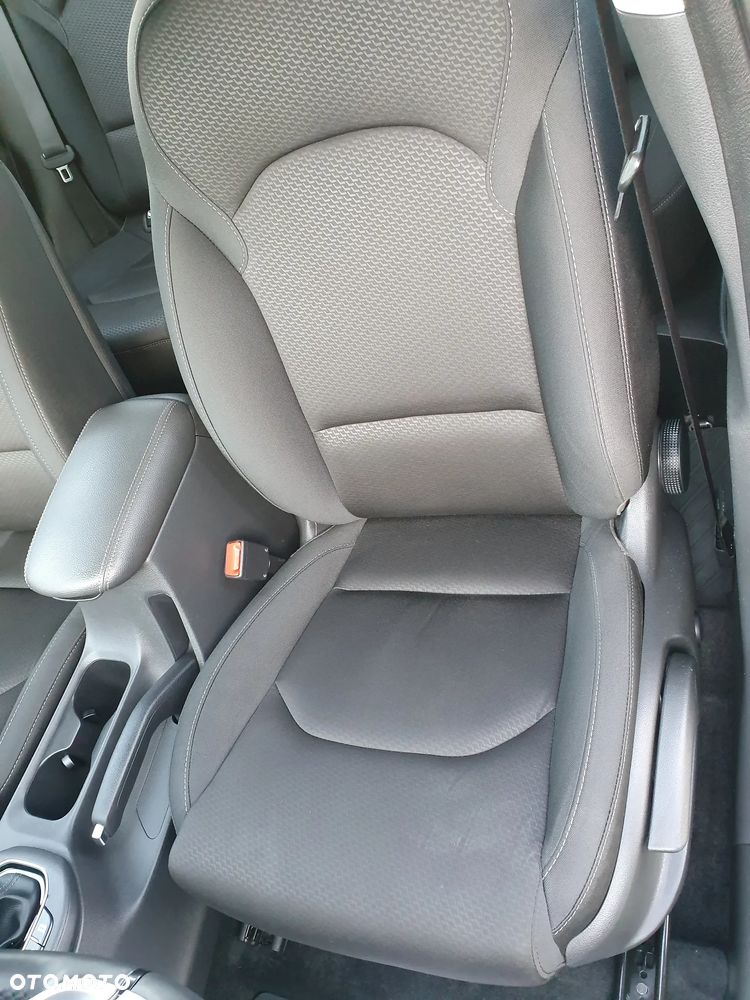 Hyundai i30 1.4 T-GDI DCT Premium - 18