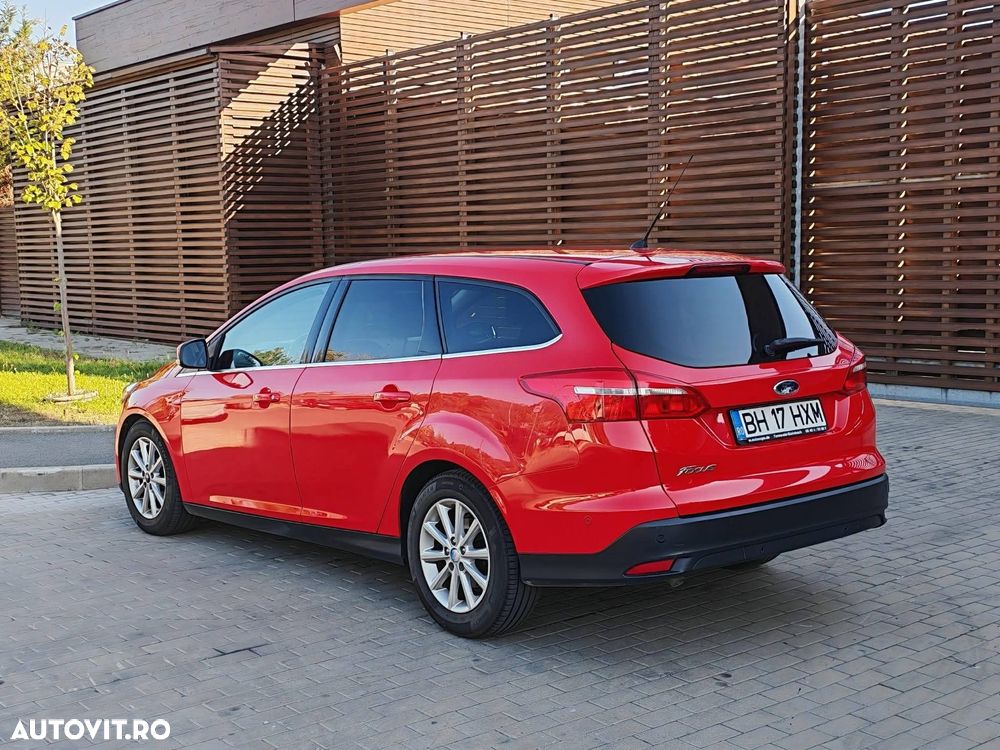 Ford Focus 1.5 TDCi DPF Start-Stopp-System Aut. Titanium - 4