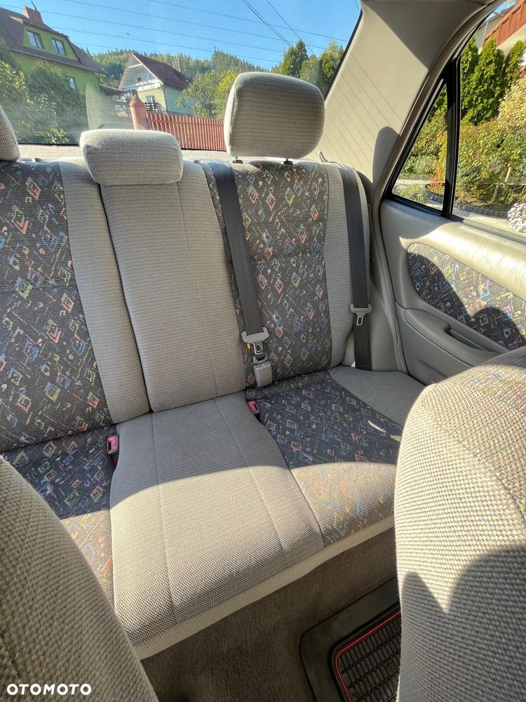 Toyota Corolla 1.4 XLi - 27