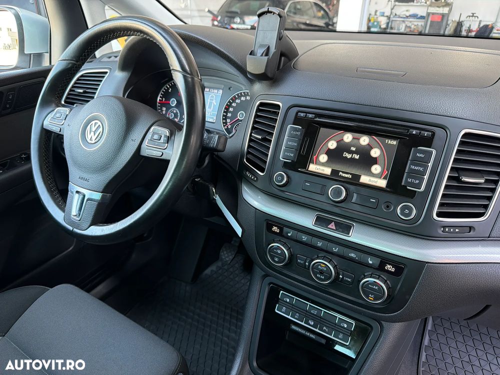 Volkswagen Sharan 2.0 TDI BlueMotion Technology Life - 23