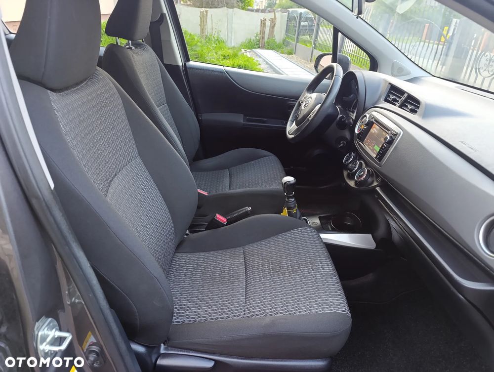 Toyota Yaris 1.33 Dynamic - 18