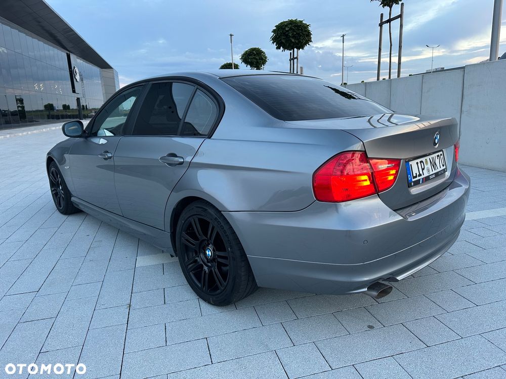 BMW Seria 3 320d DPF Edition Fleet Lifestyle - 4