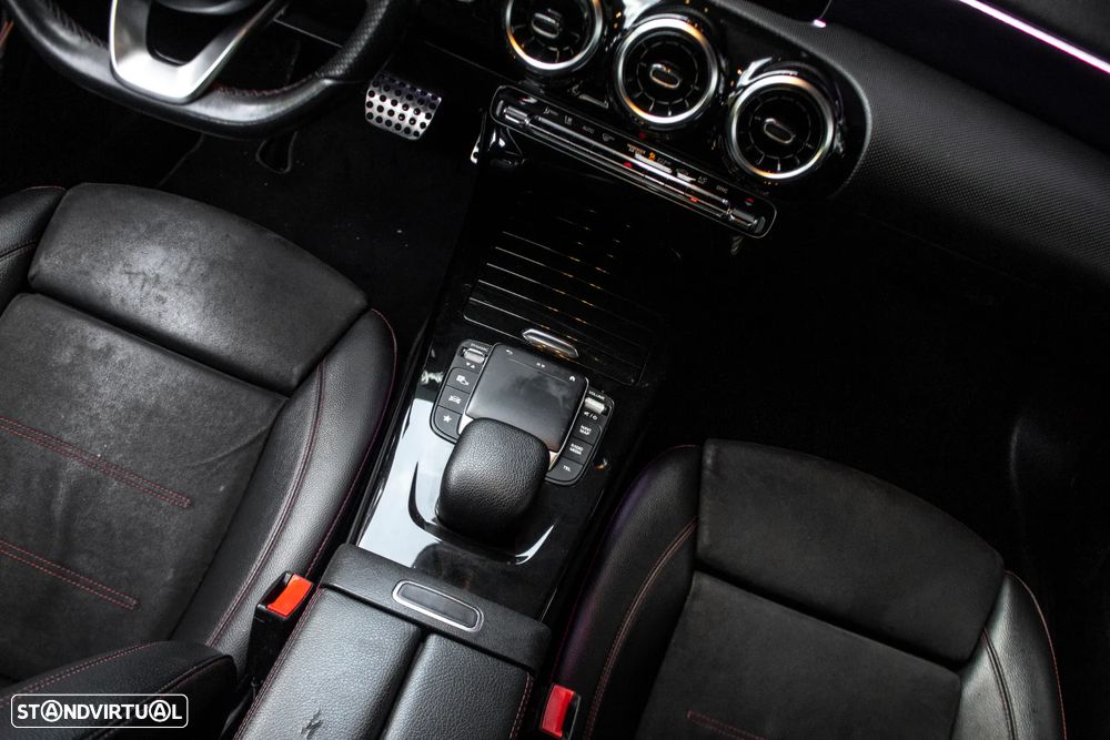 Mercedes-Benz A 180 d AMG Line Aut. - 37