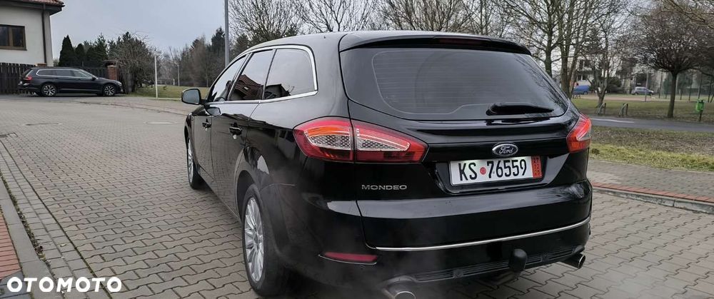 Ford Mondeo SW 2.0 EcoBoost Titanium - 9