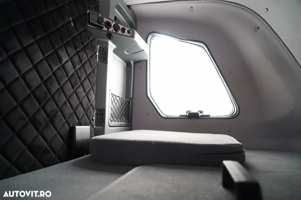 Renault MASTER / LIVRARE / CORTINĂ / MANUALĂ / MASĂ NETĂ: 3500KG / 2022 - 30