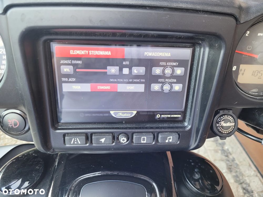 Indian Roadmaster - 37