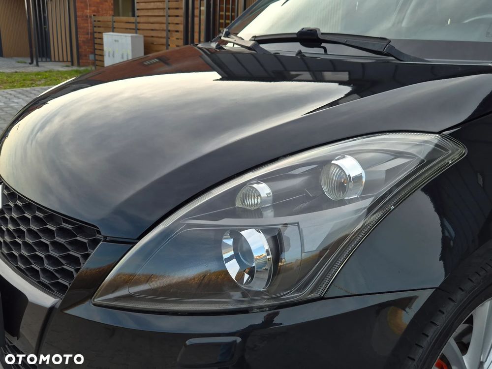 Suzuki Swift 1.6 Sport - 22