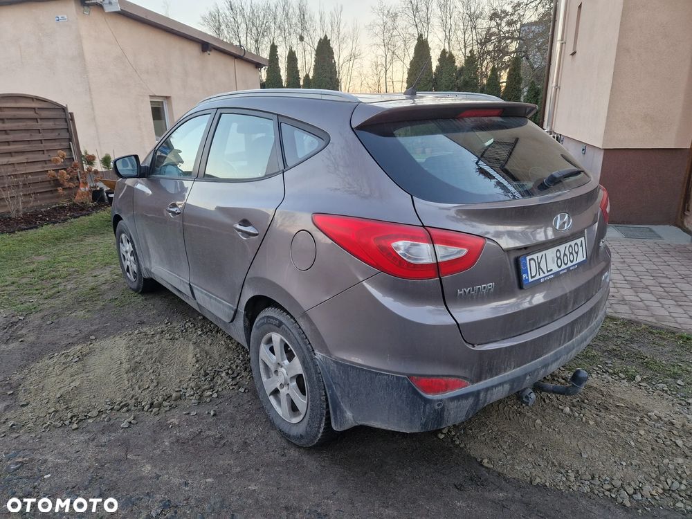 Hyundai Tucson 2.0 CRDI 4WD Automatik Style - 3